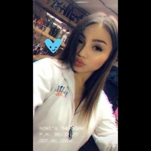 Meet your Posher, Destiny